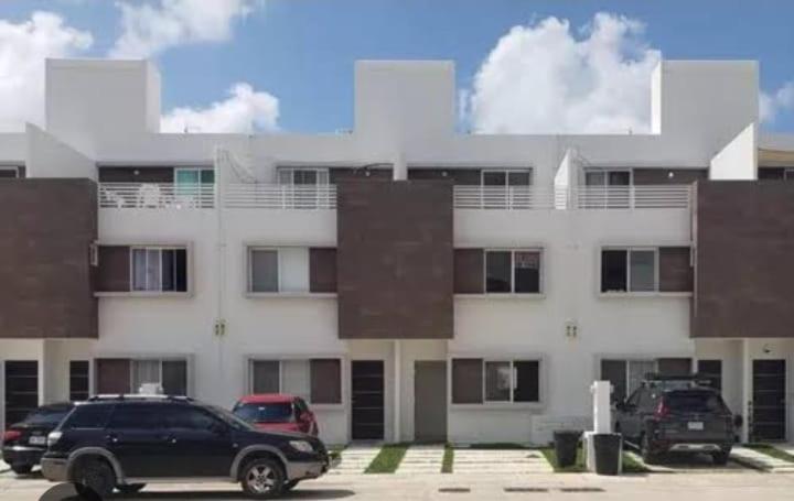 Habitacion Con Bano Privado Y Terraza Propia Playa del Carmen Exterior foto